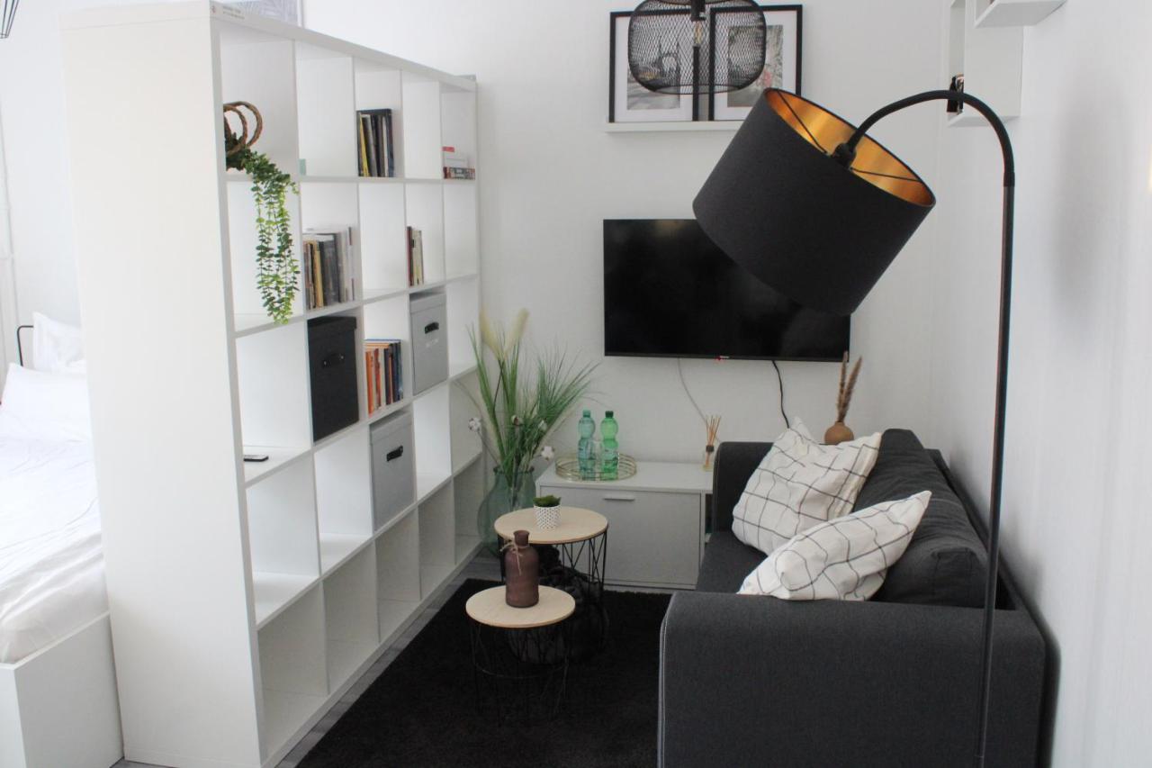 Schickes Appartement An Der Neckarpromenade Heilbronn Eksteriør billede