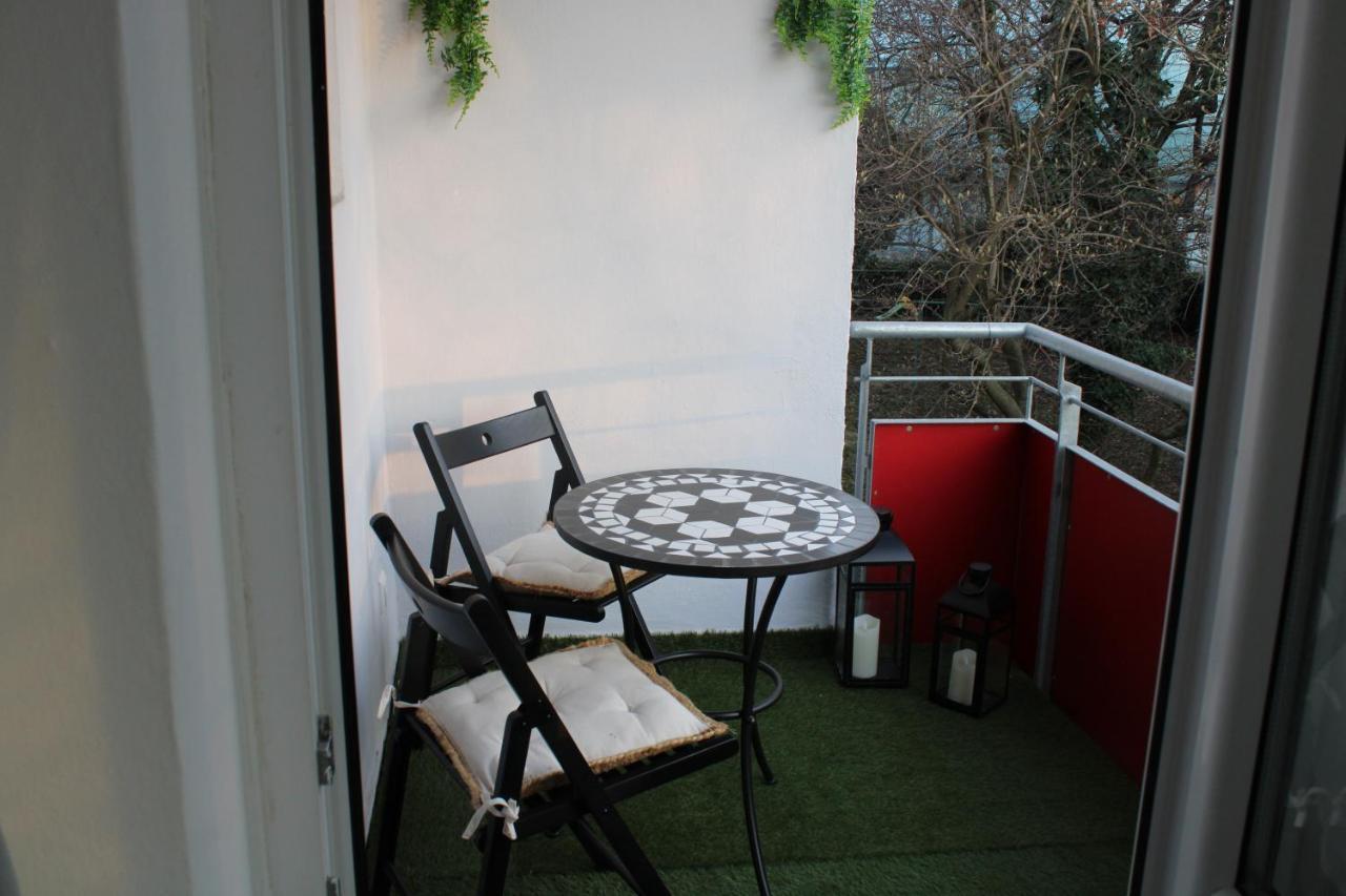 Schickes Appartement An Der Neckarpromenade Heilbronn Eksteriør billede